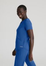 ⁦بلوزة سيريني سكتشرز نسائي⁩ - الصورة ⁦3⁩